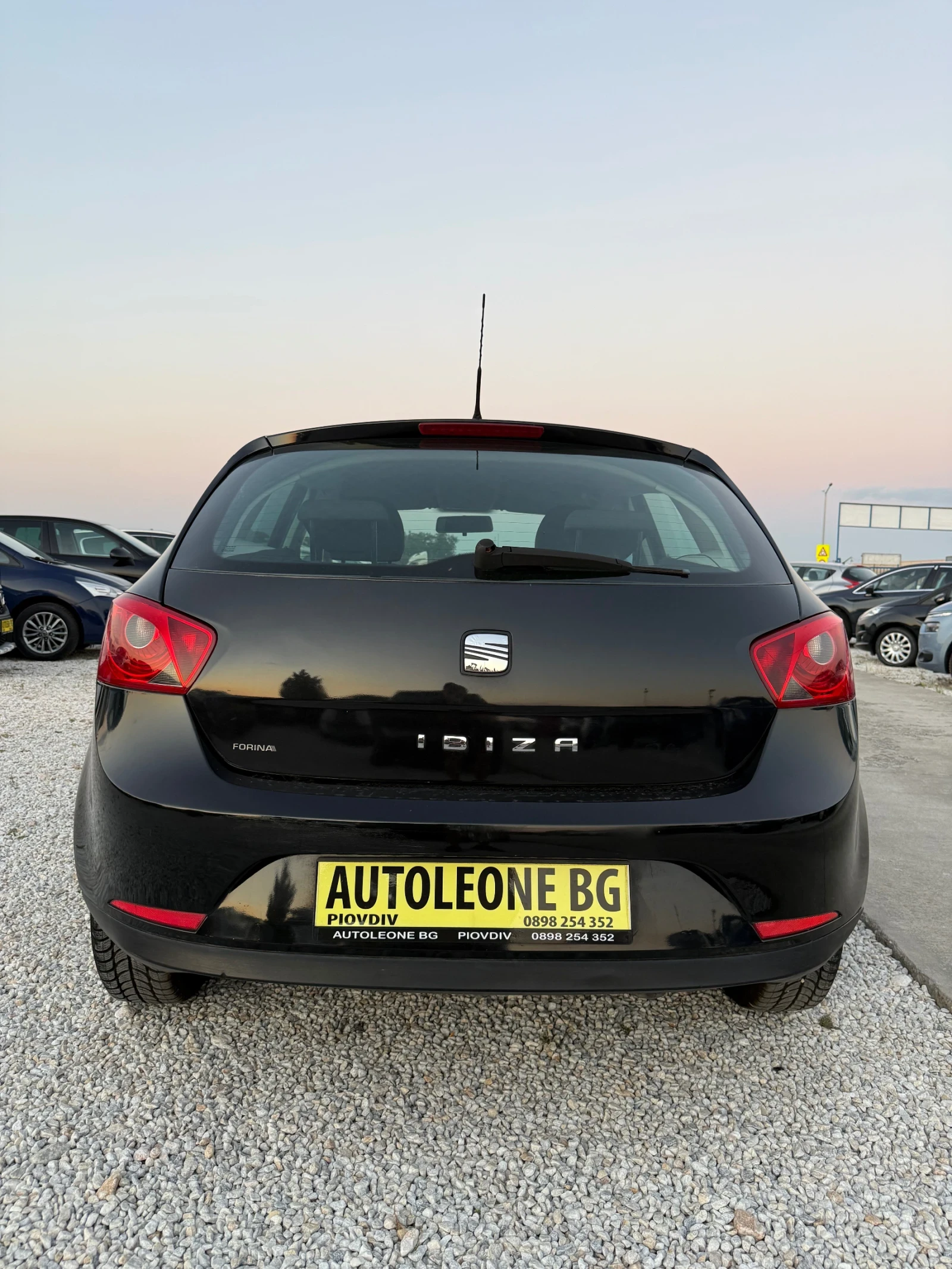 Seat Ibiza 1.2 TDi, снимка 5 - Автомобили и джипове - 55650366