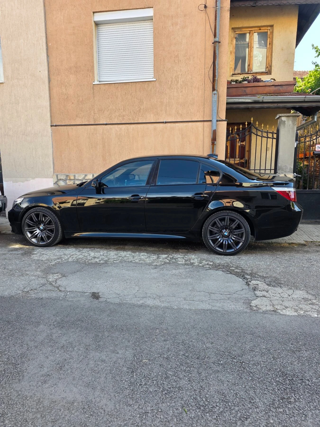 BMW 530, снимка 4 - Автомобили и джипове - 55696173