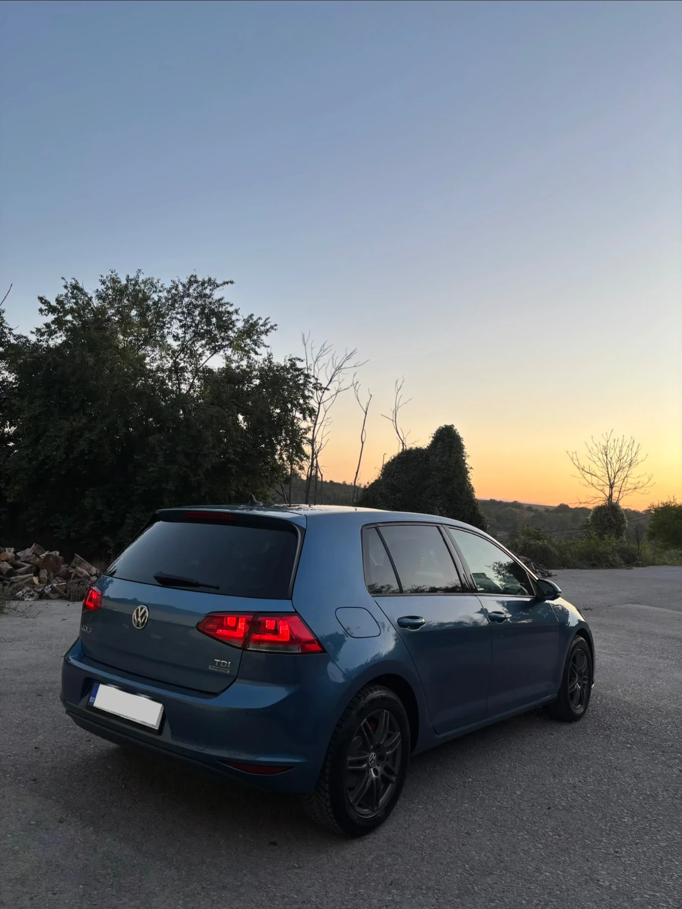 VW Golf, снимка 4 - Автомобили и джипове - 56140309
