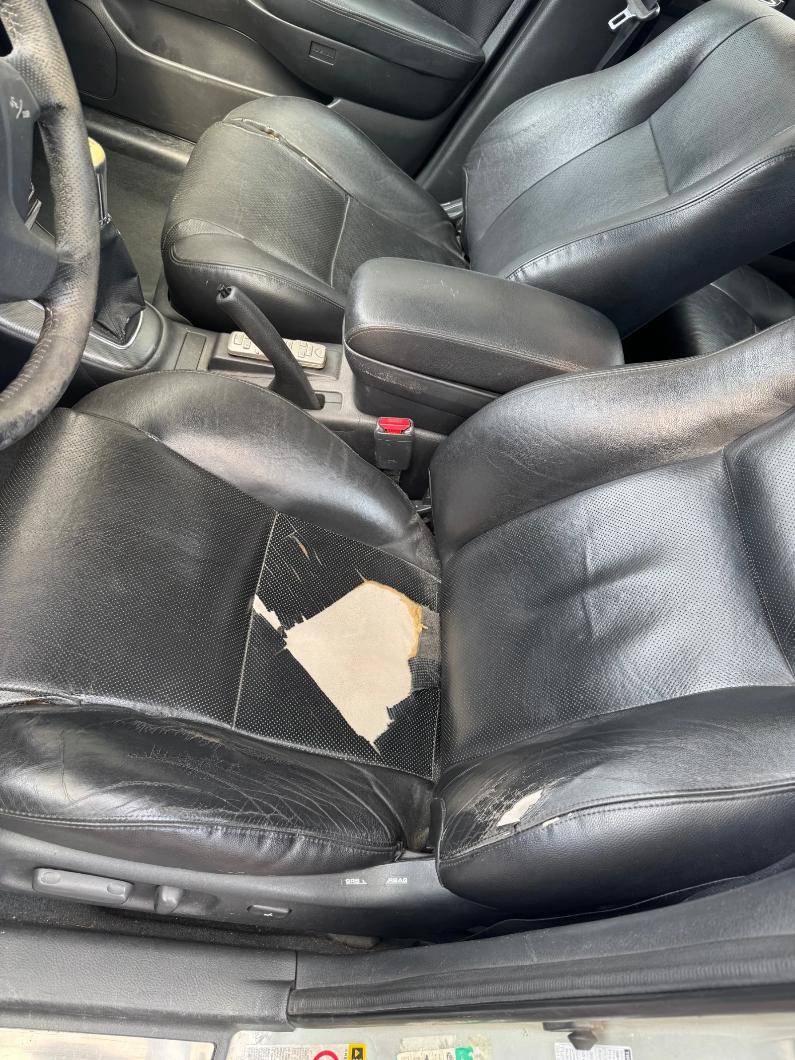 Toyota Avensis, снимка 17 - Автомобили и джипове - 56164895