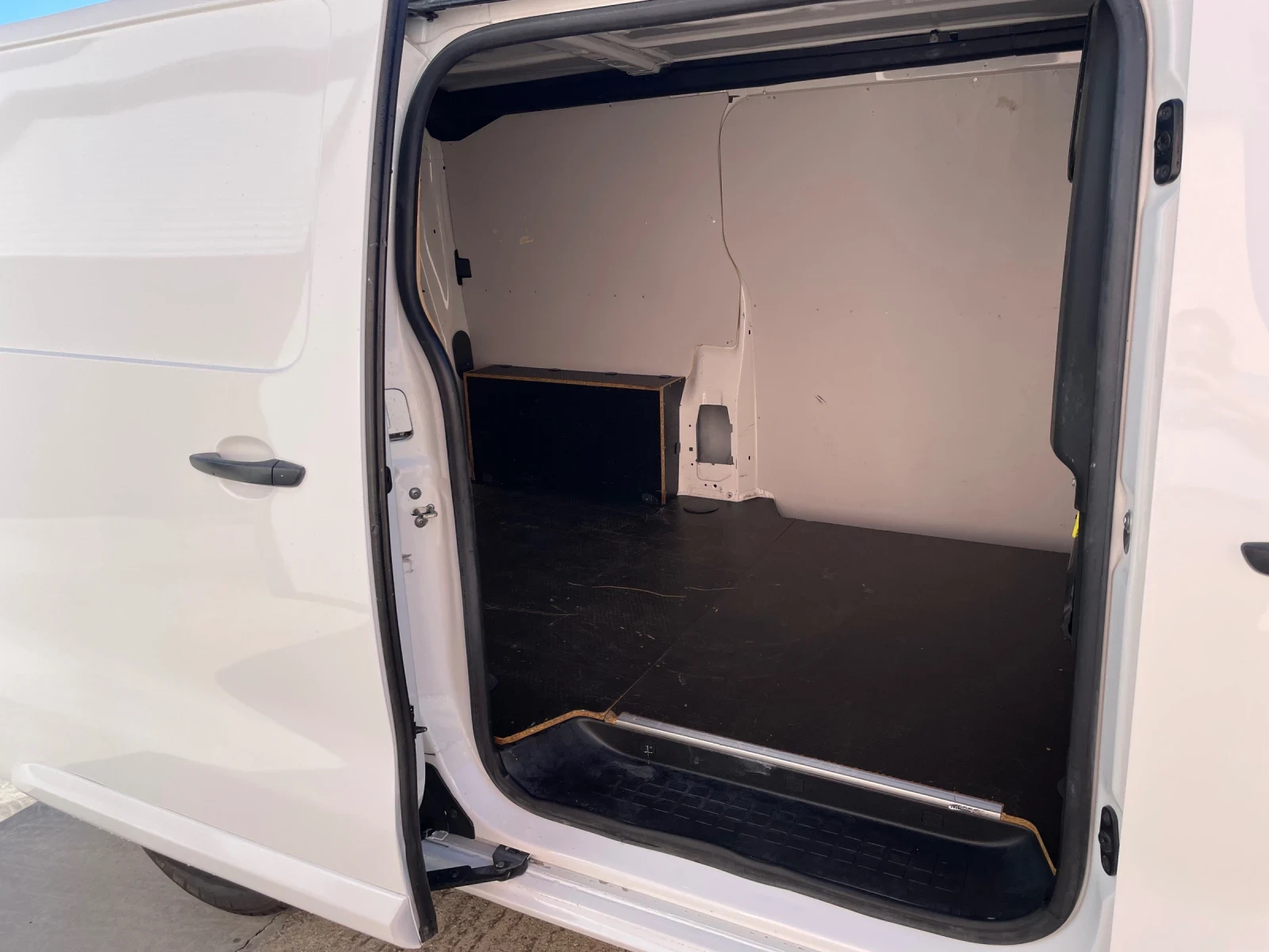 Citroen Jumpy 2.0HDI//150k.c, снимка 7 - Автомобили и джипове - 56328118