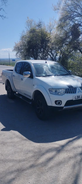Mitsubishi L200 Пикап , снимка 2