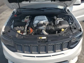 Обява за продажба на Jeep Grand cherokee TRACKHAWK 6.2L * КЛИП НА ДВИГАТЕЛ* * ЛИЗИНГ*  ~79 999 лв. - изображение 11