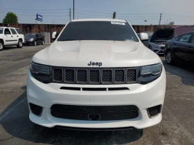 Обява за продажба на Jeep Grand cherokee TRACKHAWK 6.2L * КЛИП НА ДВИГАТЕЛ* * ЛИЗИНГ*  ~79 999 лв. - изображение 4