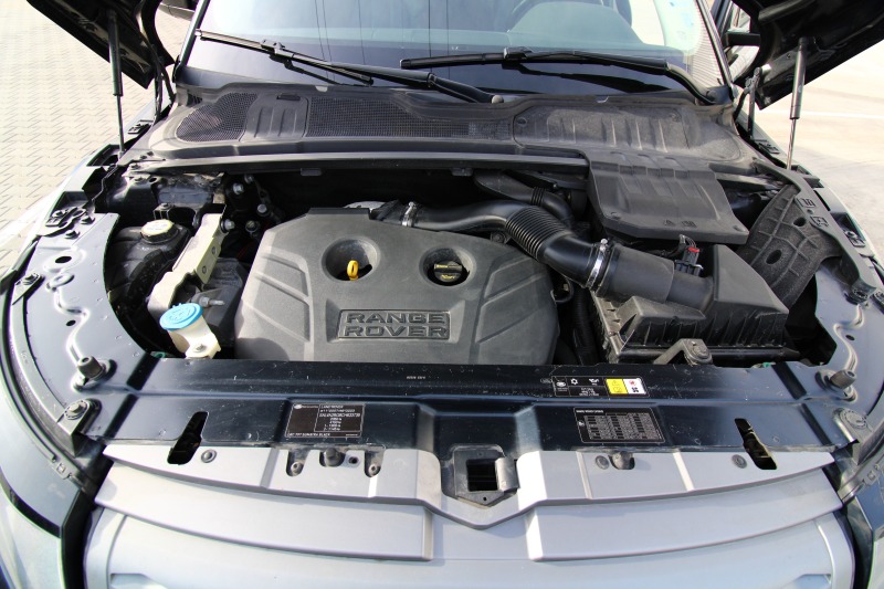 Land Rover Range Rover Evoque, снимка 9 - Автомобили и джипове - 46431616