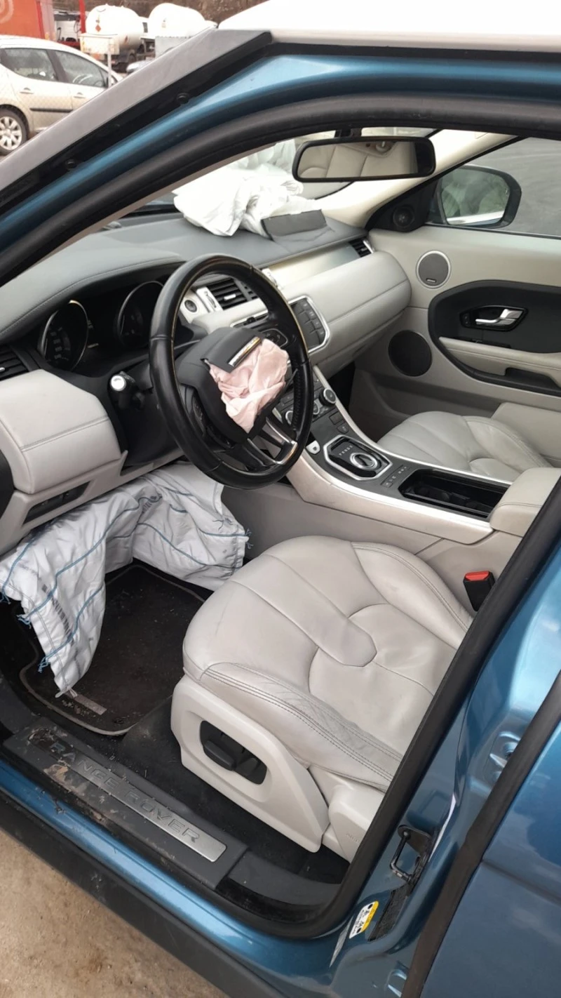 Land Rover Range Rover Evoque 2.2 На Части, снимка 10 - Автомобили и джипове - 43892117