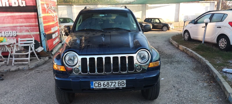 Jeep Cherokee, снимка 1 - Автомобили и джипове - 47673735