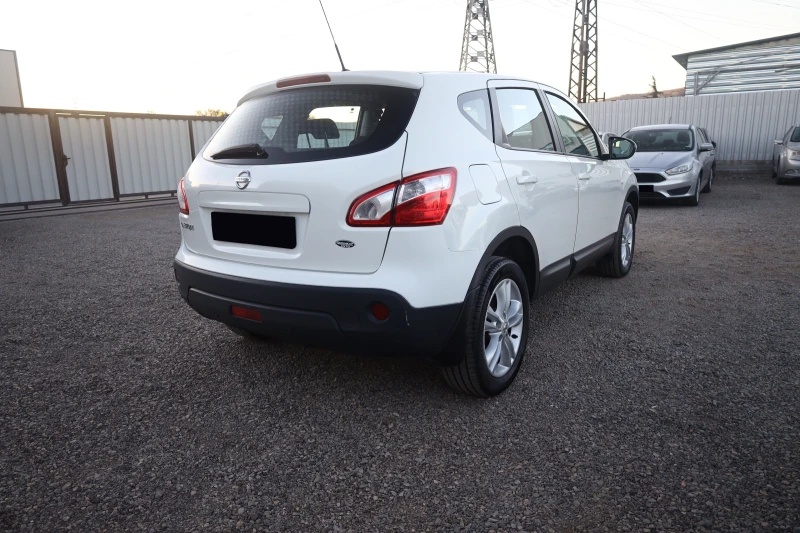 Nissan Qashqai 1.6 facelift Acenta ТЕМПОМАТ Клима #iCarbg @iCar_ , снимка 5 - Автомобили и джипове - 47737854