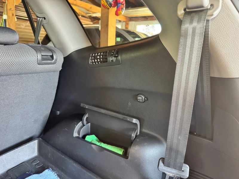 Hyundai Santa fe 2.2 CRDI Auto, 6+ 1, снимка 15 - Автомобили и джипове - 52149760