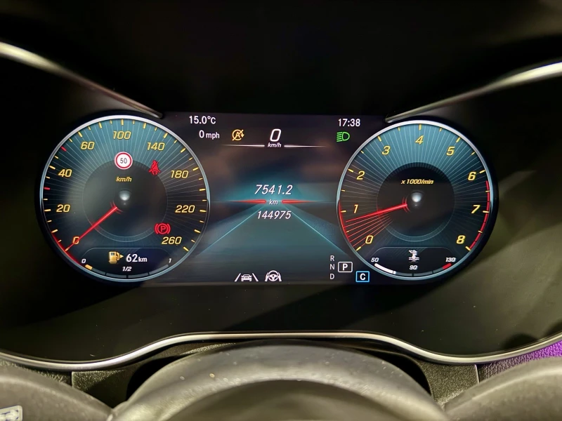 Mercedes-Benz GLC 300 4M AMG Night Package, снимка 17 - Автомобили и джипове - 52211039