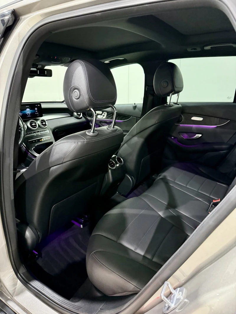 Mercedes-Benz GLC 300 4M AMG Night Package, снимка 10 - Автомобили и джипове - 52211039