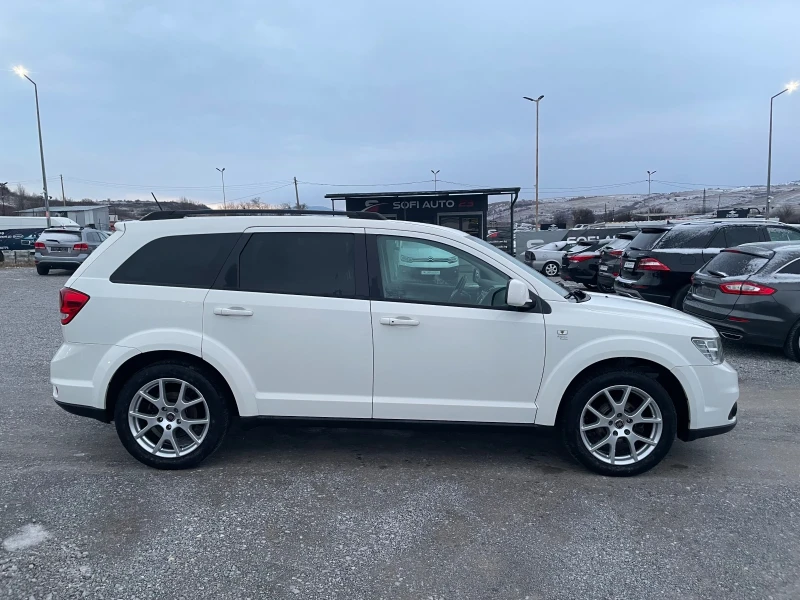 Fiat Freemont 2.0D 6+ 1 KEYLESS КОЖА, снимка 7 - Автомобили и джипове - 53066320