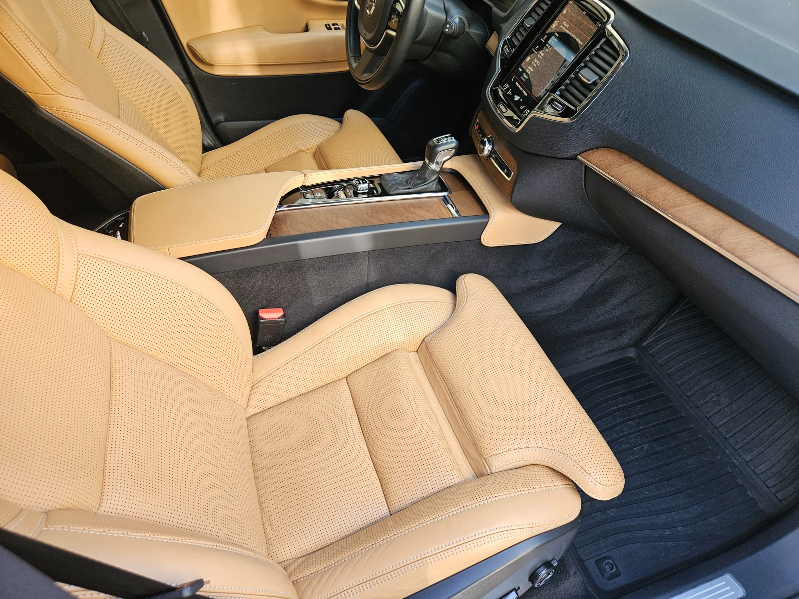 Volvo Xc90 INSCRIPTION - изображение 8