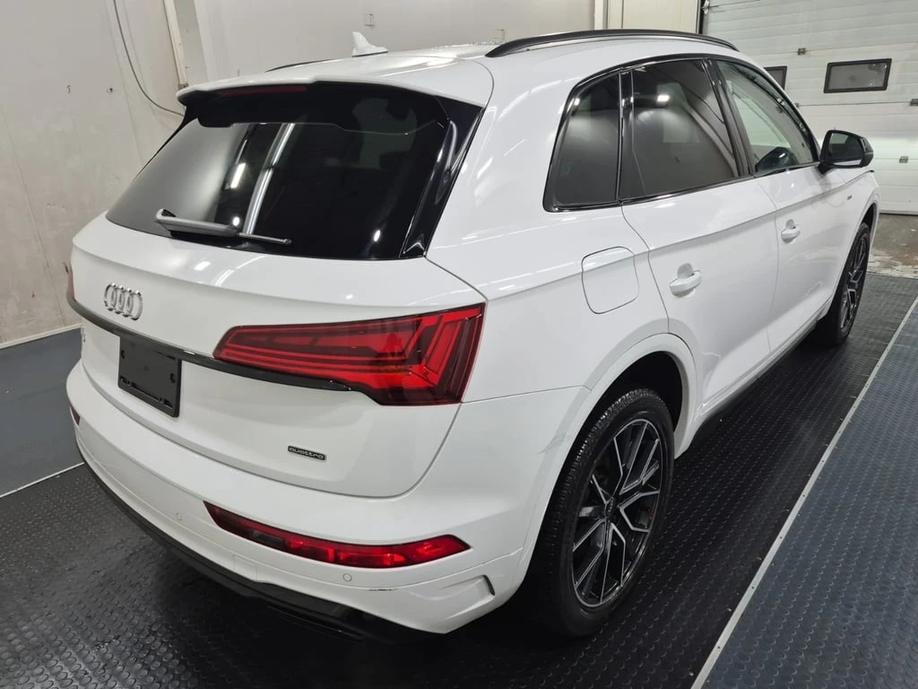 Audi Q5 * PROGRESSIV * CARFAX * БЕЗ ПЪРВОНАЧАЛНА ВНОСКА - изображение 4