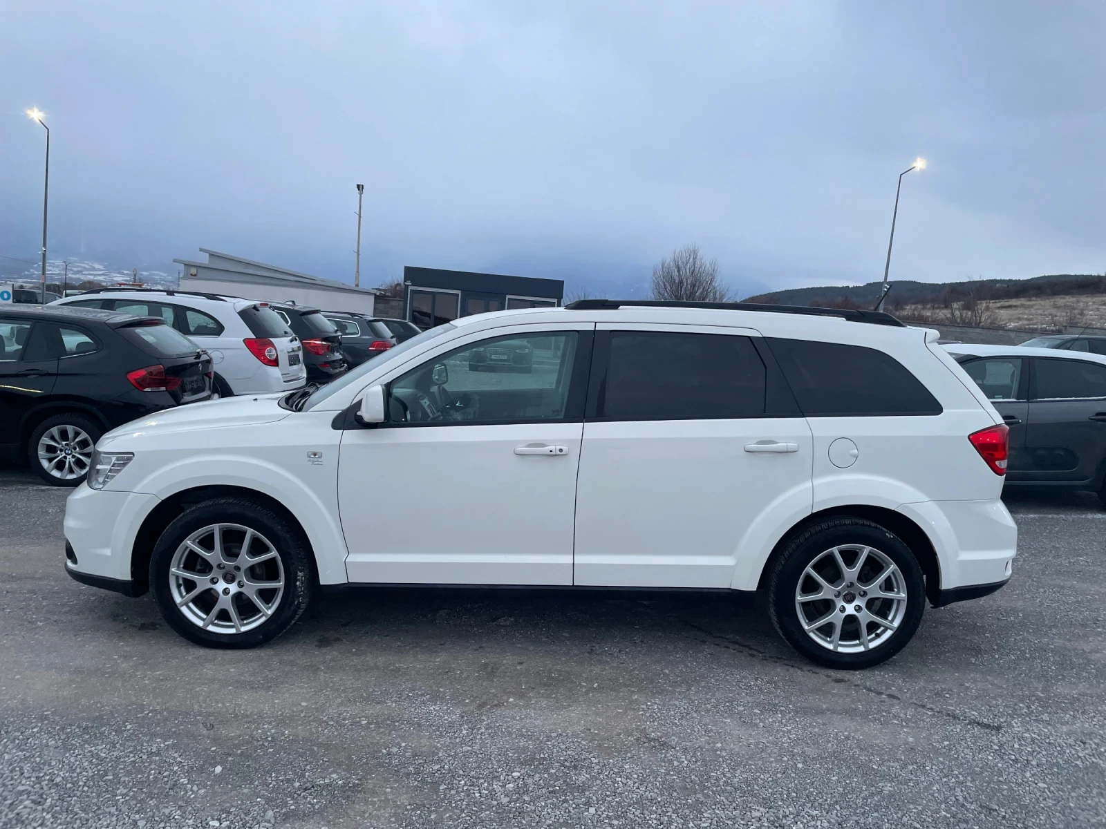 Fiat Freemont 2.0D 6+ 1 KEYLESS КОЖА - изображение 3