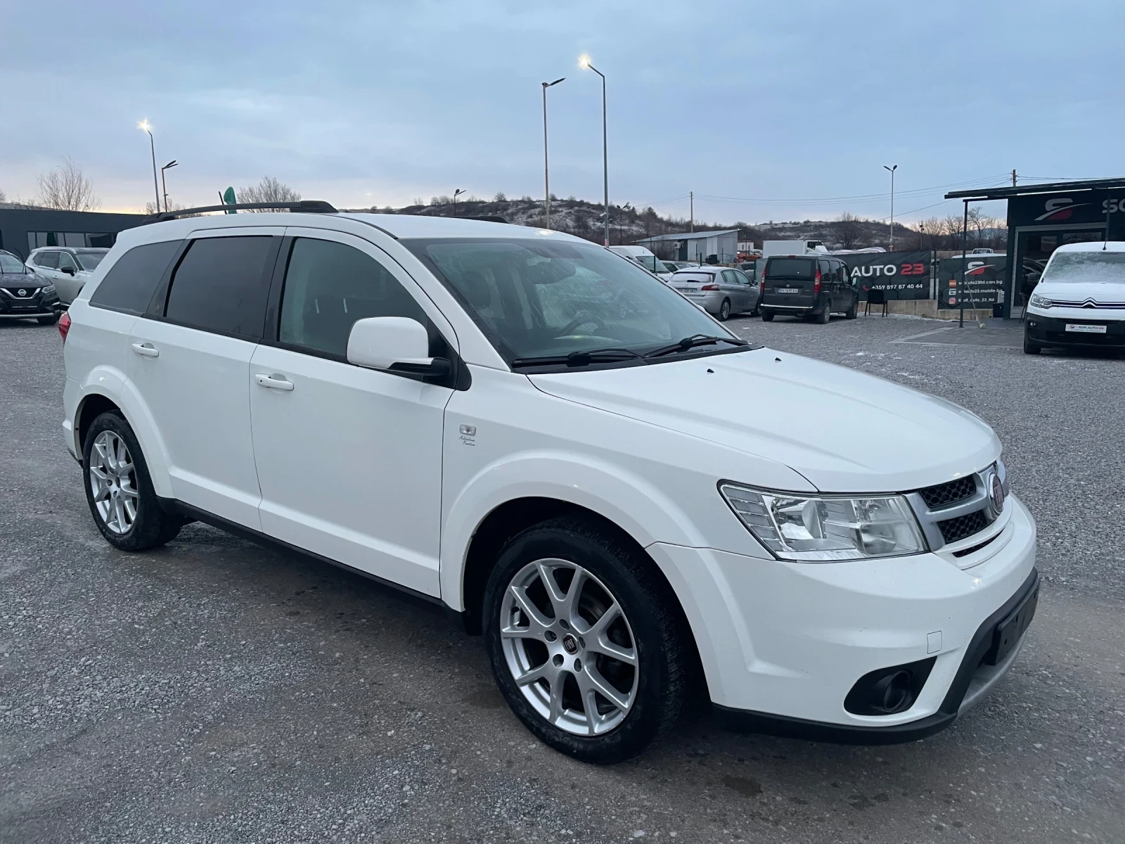 Fiat Freemont 2.0D 6+ 1 KEYLESS КОЖА - изображение 2