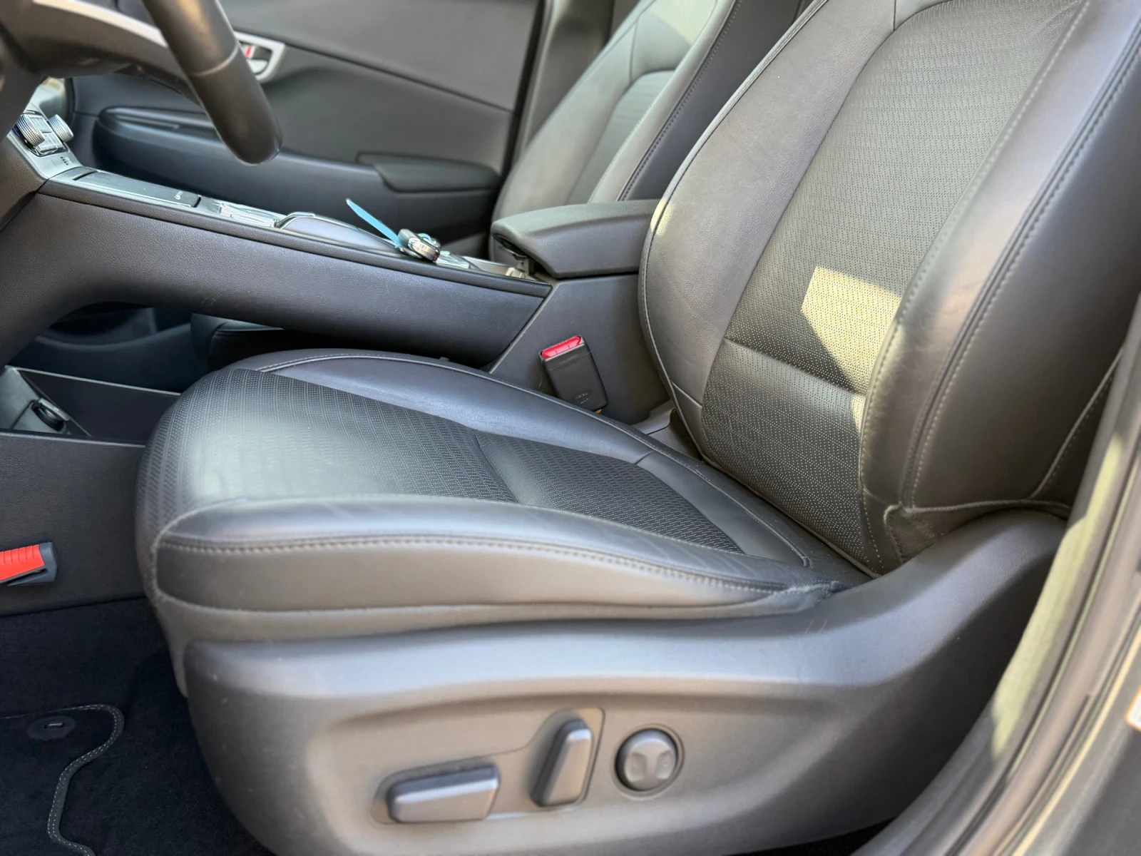 Hyundai Kona 64kw, снимка 12 - Автомобили и джипове - 54089288