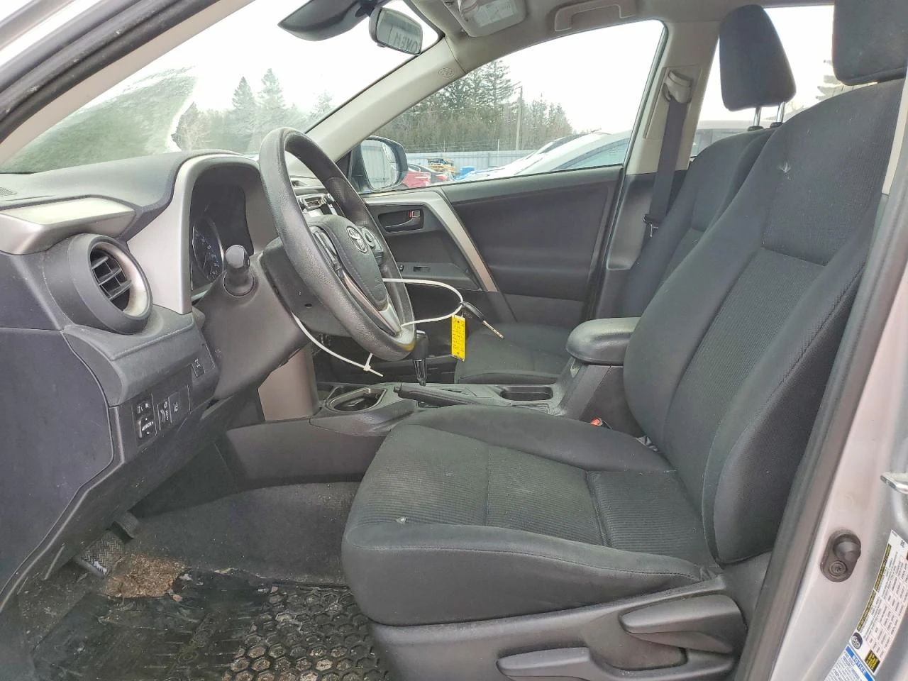 Toyota Rav4 LE AWD, снимка 7 - Автомобили и джипове - 53912730