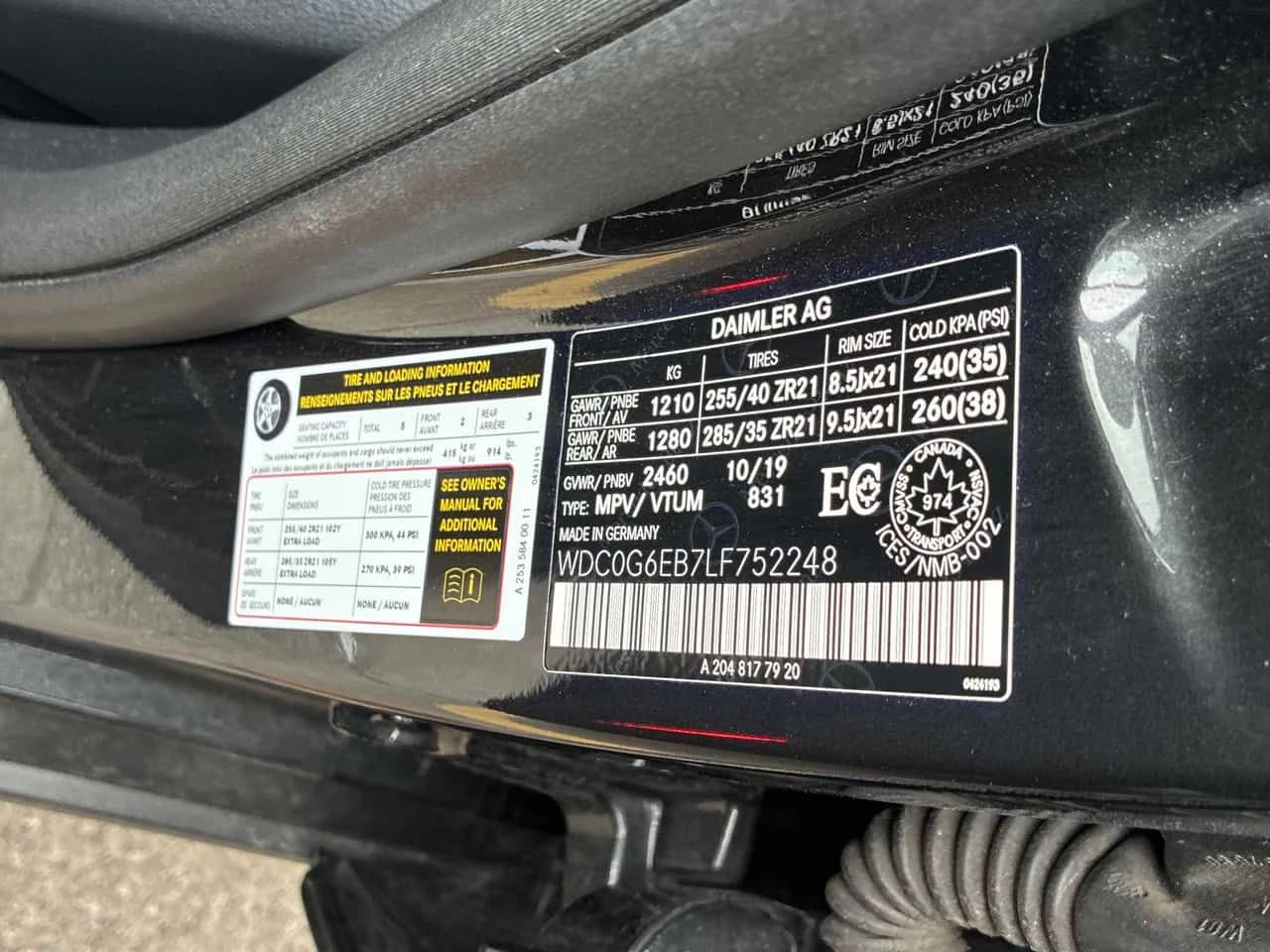 Mercedes-Benz GLC 43 AMG BURMESTER * PANO * KEYLESS *  ПОДГРЕВИ * CARFAX, снимка 10 - Автомобили и джипове - 54129185