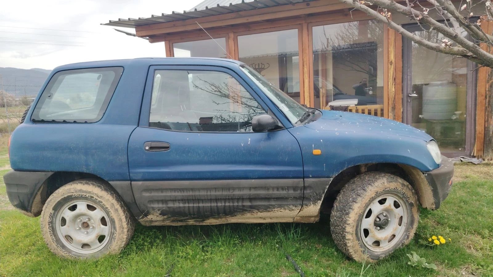 Toyota Rav4, снимка 3 - Автомобили и джипове - 54228180