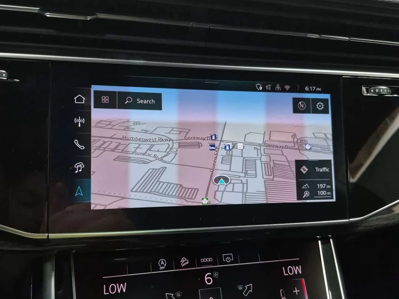 Audi Q8 * Progressiv * PANO* KEYLESS* ПОДГРЕВ* , снимка 8 - Автомобили и джипове - 54380381