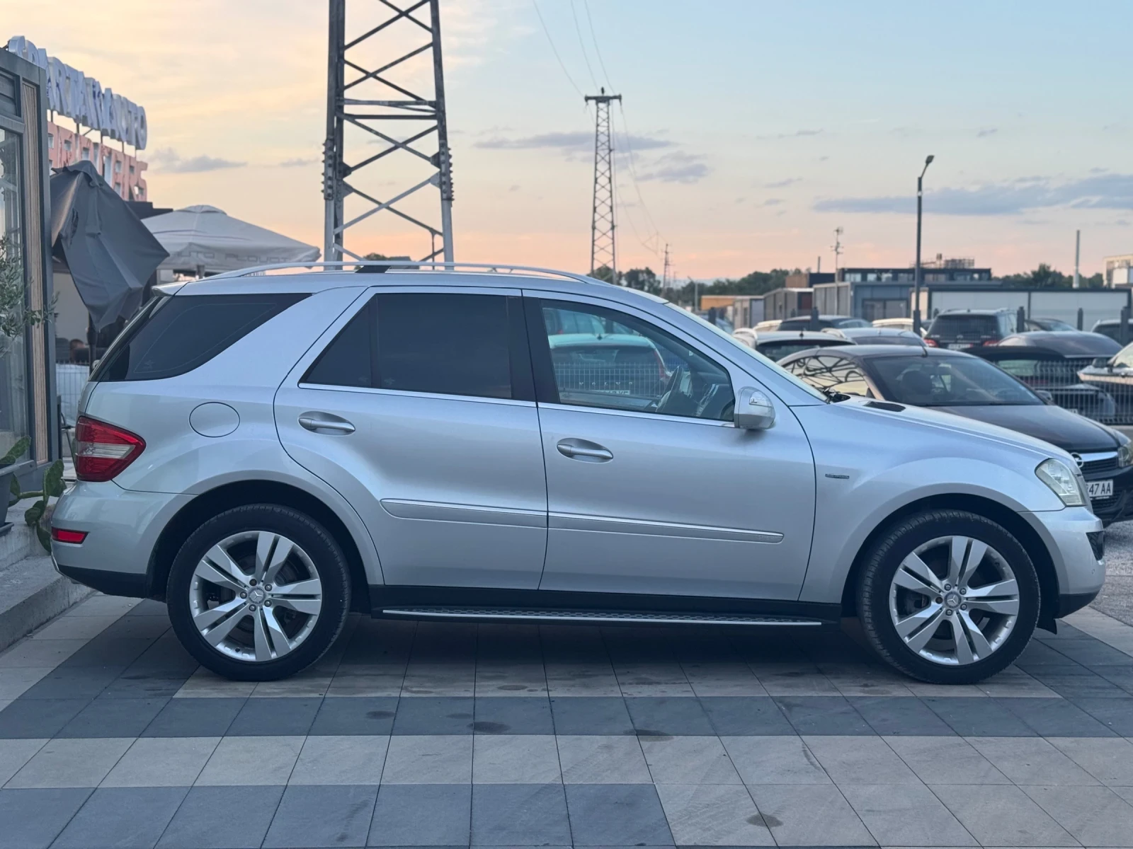 Mercedes-Benz ML 350, снимка 4 - Автомобили и джипове - 55307611