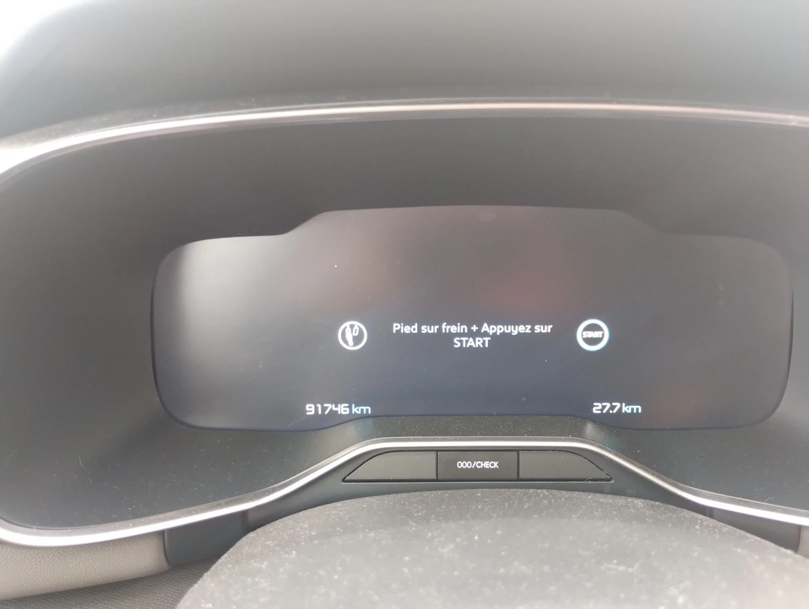 Citroen C5 Aircross 1.6 Shine, снимка 8 - Автомобили и джипове - 55475827