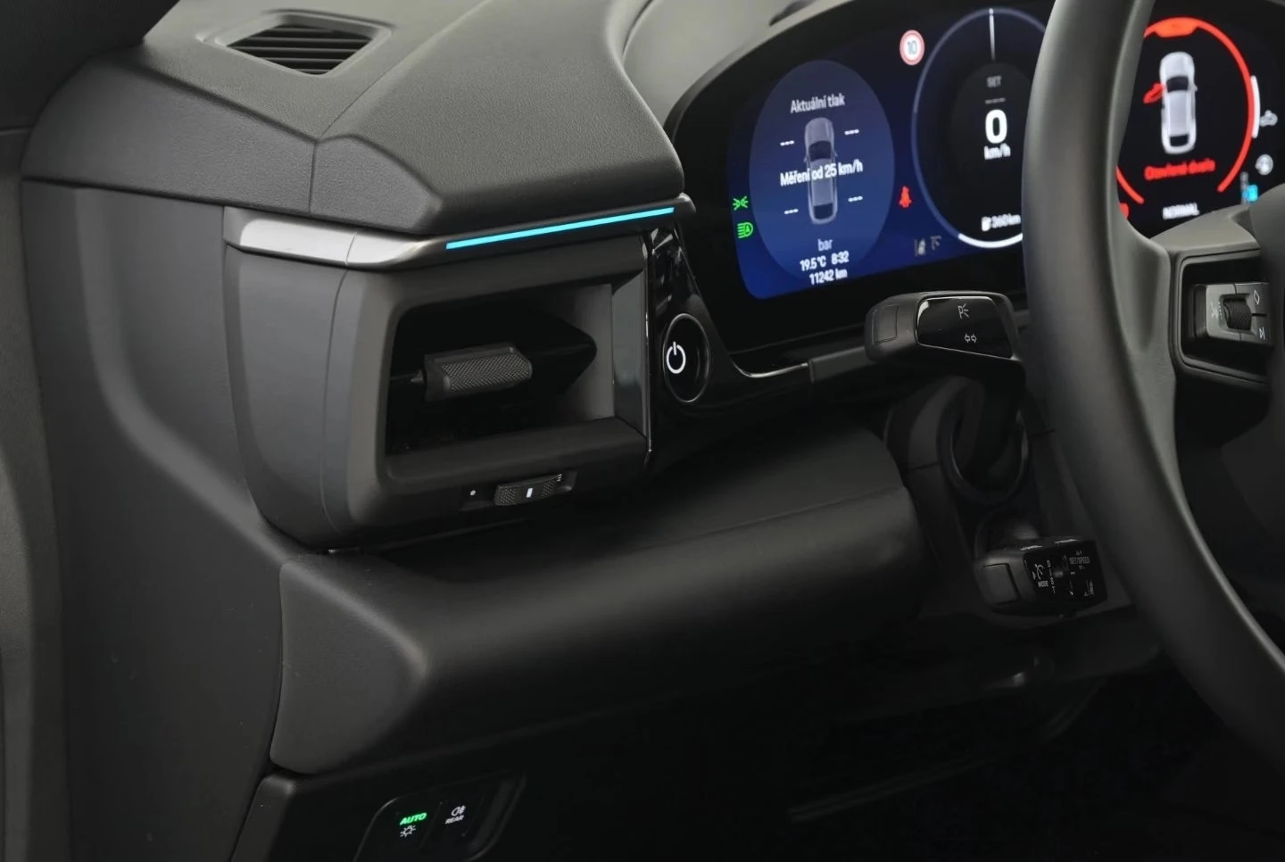Porsche Macan 4 / ELECTRIC SPORT SOUND / PANO / AIR / HEAT PUMP/ | Mobile.bg � ����������� 11