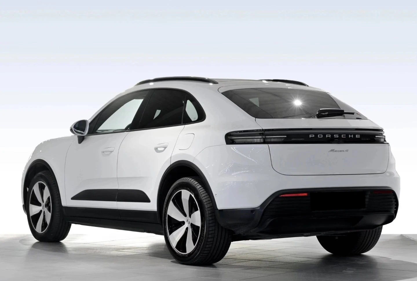 Porsche Macan 4 / ELECTRIC SPORT SOUND / PANO / AIR / HEAT PUMP/ | Mobile.bg � ����������� 3