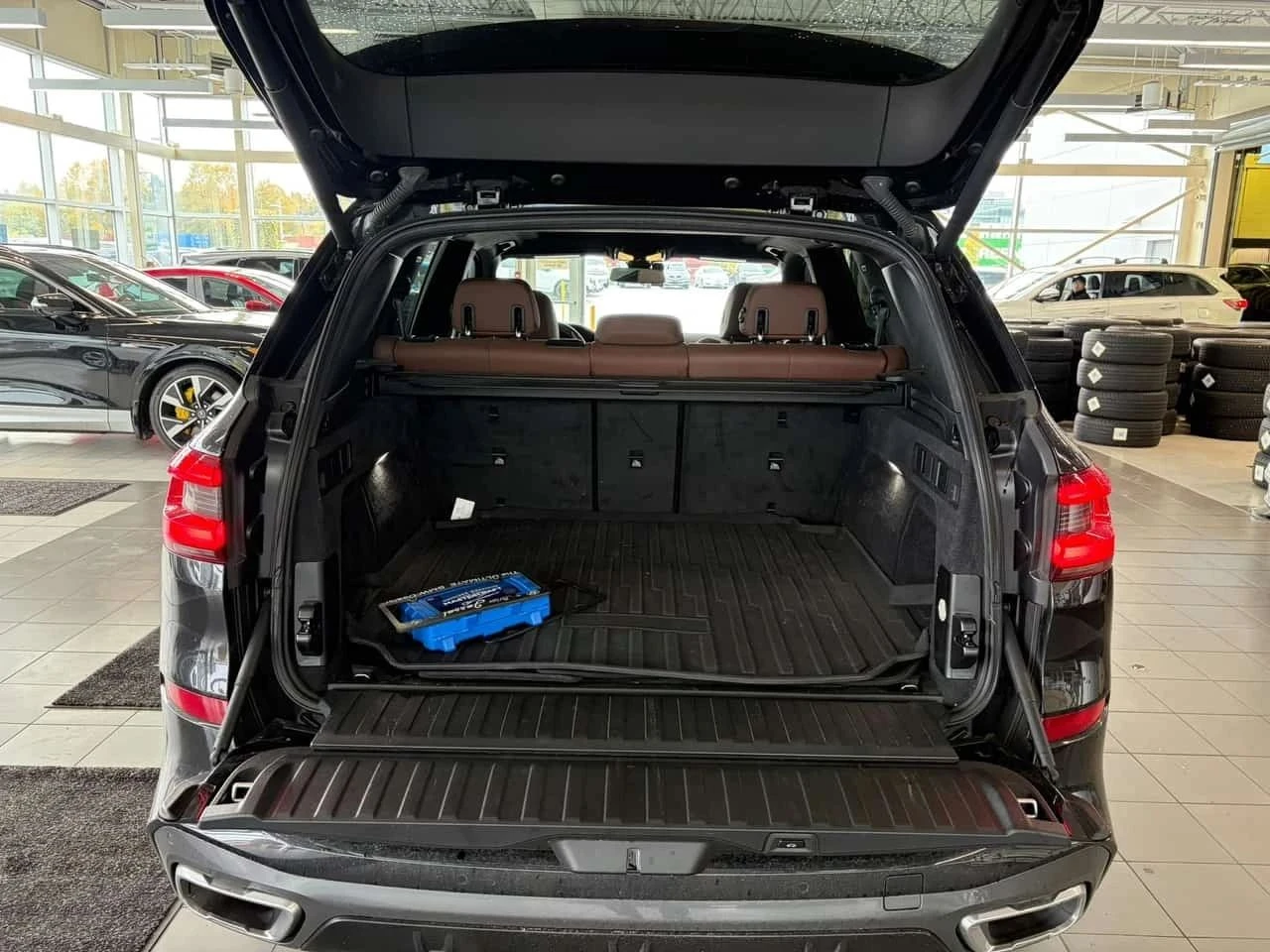 BMW X5, снимка 11 - Автомобили и джипове - 56732051