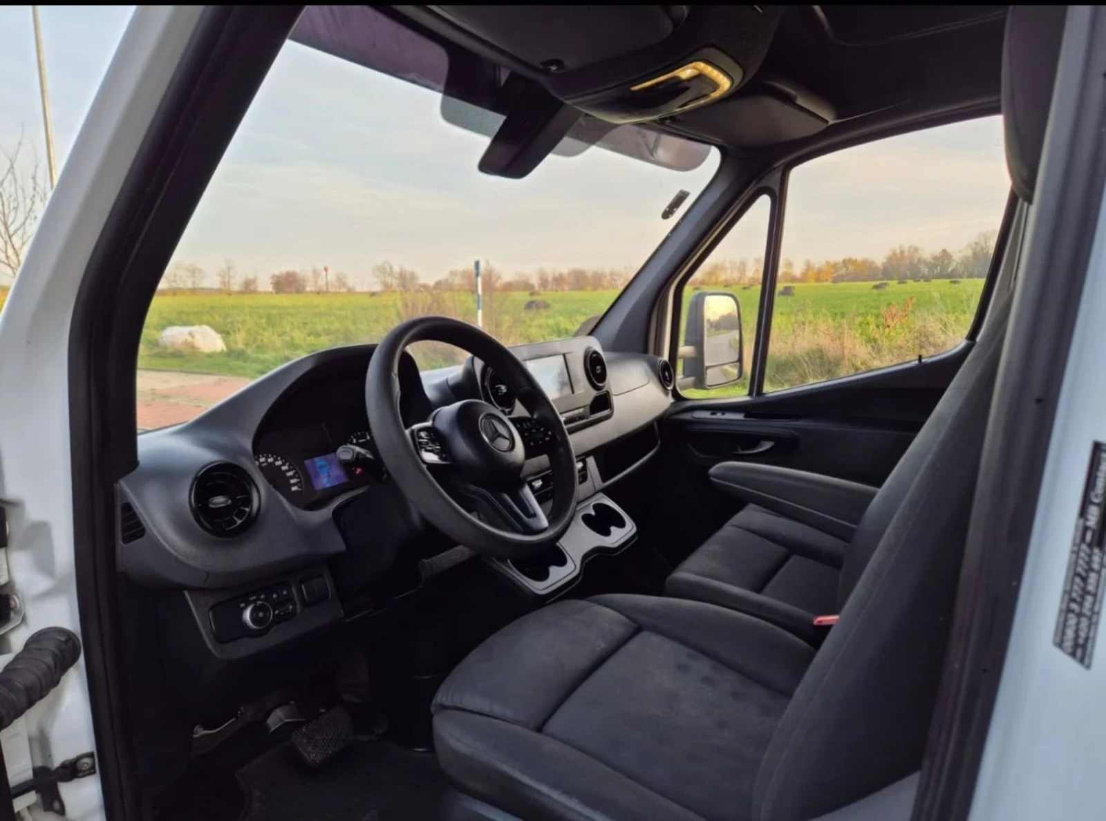 Mercedes-Benz Sprinter 319 3.0 V6 нов внос!  - изображение 2