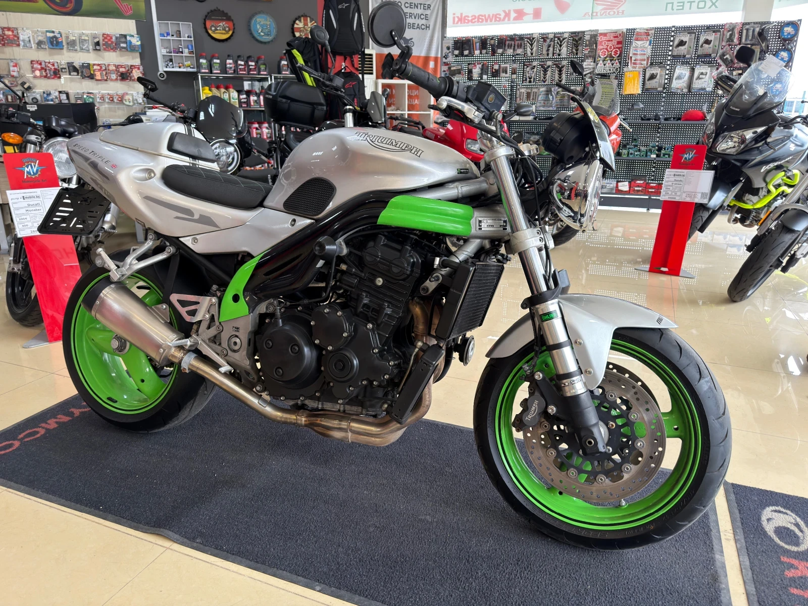 Triumph Speed Triple 955I - изображение 3