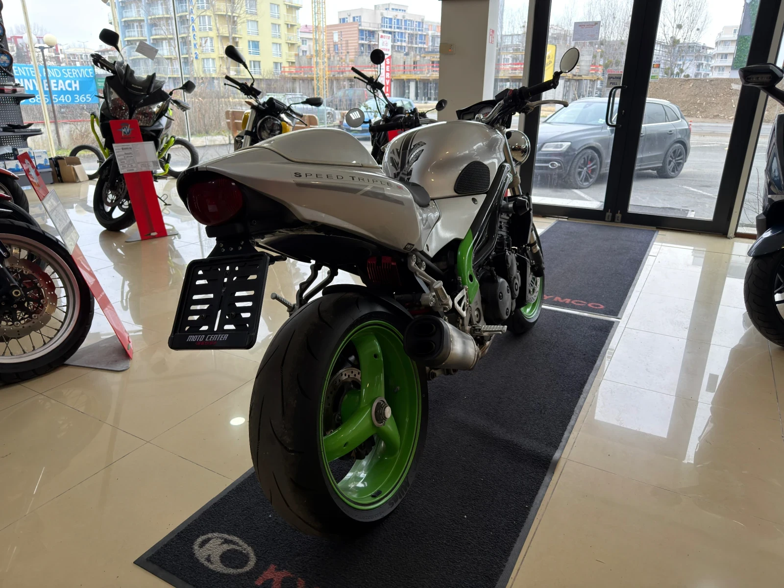 Triumph Speed Triple 955I - изображение 6