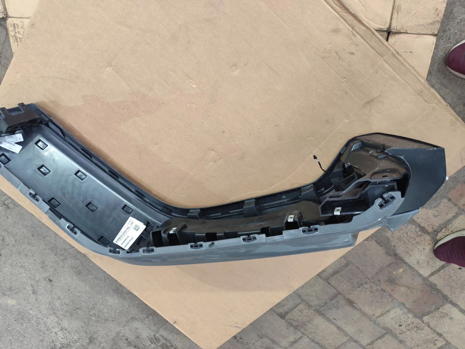 Преден десен КАЛНИК за Jeep Wrangler 2019-2025г., снимка 6 - Части - 54000098