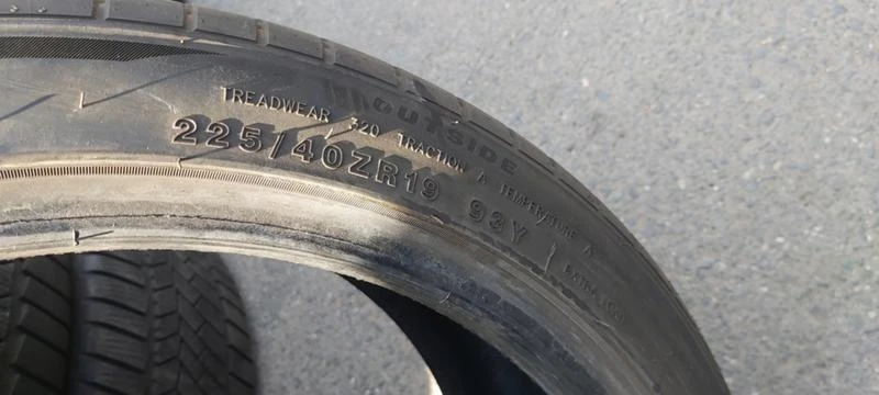 Гуми Летни 225/40R19, снимка 7 - Гуми и джанти - 34164693