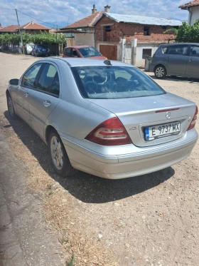 Mercedes-Benz C 180, снимка 1