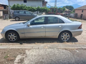 Mercedes-Benz C 180, снимка 2