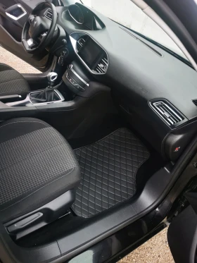 Peugeot 308 1.2 turbo , снимка 9