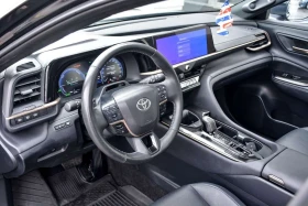 Toyota Crown LIMITED AWD PANORAMIC ONE OWNER, NO ACCIDENTS / AU | Auto.bg — изображение 15