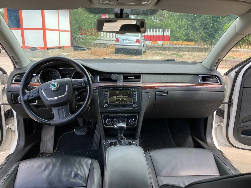 Skoda Superb 3.6 VR6 4х4 ГАЗ, снимка 7 - Автомобили и джипове - 41833015