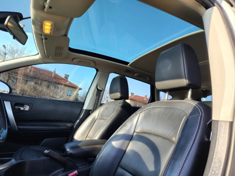 Nissan Qashqai 1.6, снимка 7 - Автомобили и джипове - 48443430