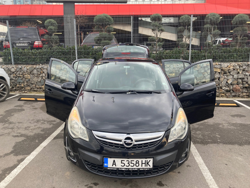 Opel Corsa, снимка 2 - Автомобили и джипове - 46227301