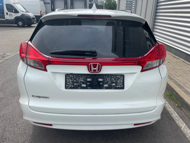 Honda Civic 1.6i-DTEC+ 120kc+ Камера+ Подгрев+ Xenon, снимка 4 - Автомобили и джипове - 46225126