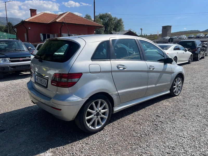 Mercedes-Benz B 200 CDI, снимка 4 - Автомобили и джипове - 47386649