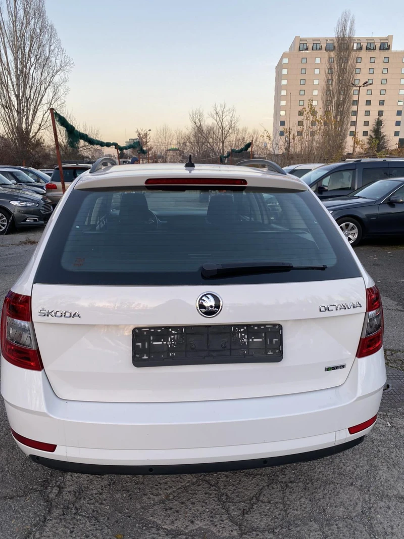 Skoda Octavia 1.4 TSI / МЕТАН, снимка 6 - Автомобили и джипове - 48210004