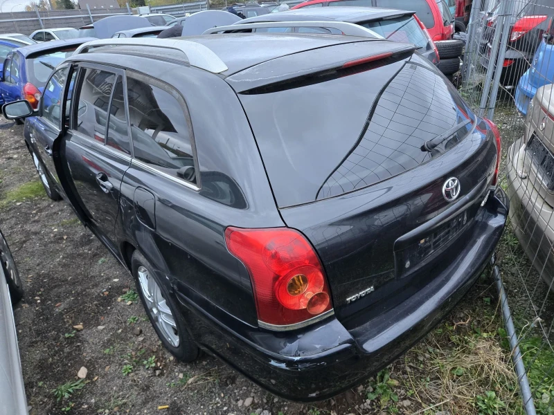 Toyota Avensis, снимка 3 - Автомобили и джипове - 48241000