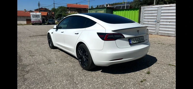 Tesla Model 3 Long Range 4x4, снимка 4 - Автомобили и джипове - 49454311