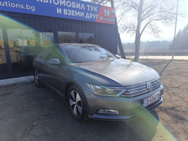 VW Passat 1.6 TDI Blue Motion, снимка 3 - Автомобили и джипове - 49034269