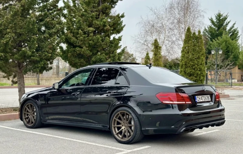 Mercedes-Benz E 63 AMG Възможност за лизинг!, снимка 4 - Автомобили и джипове - 49802071