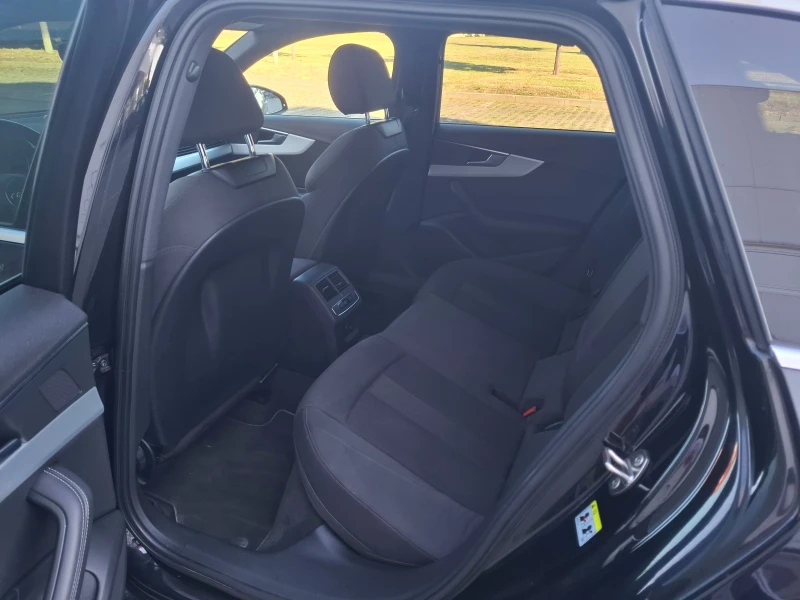 Audi A4 2.0tdi S-Line 4x4 Navi, снимка 8 - Автомобили и джипове - 51070001